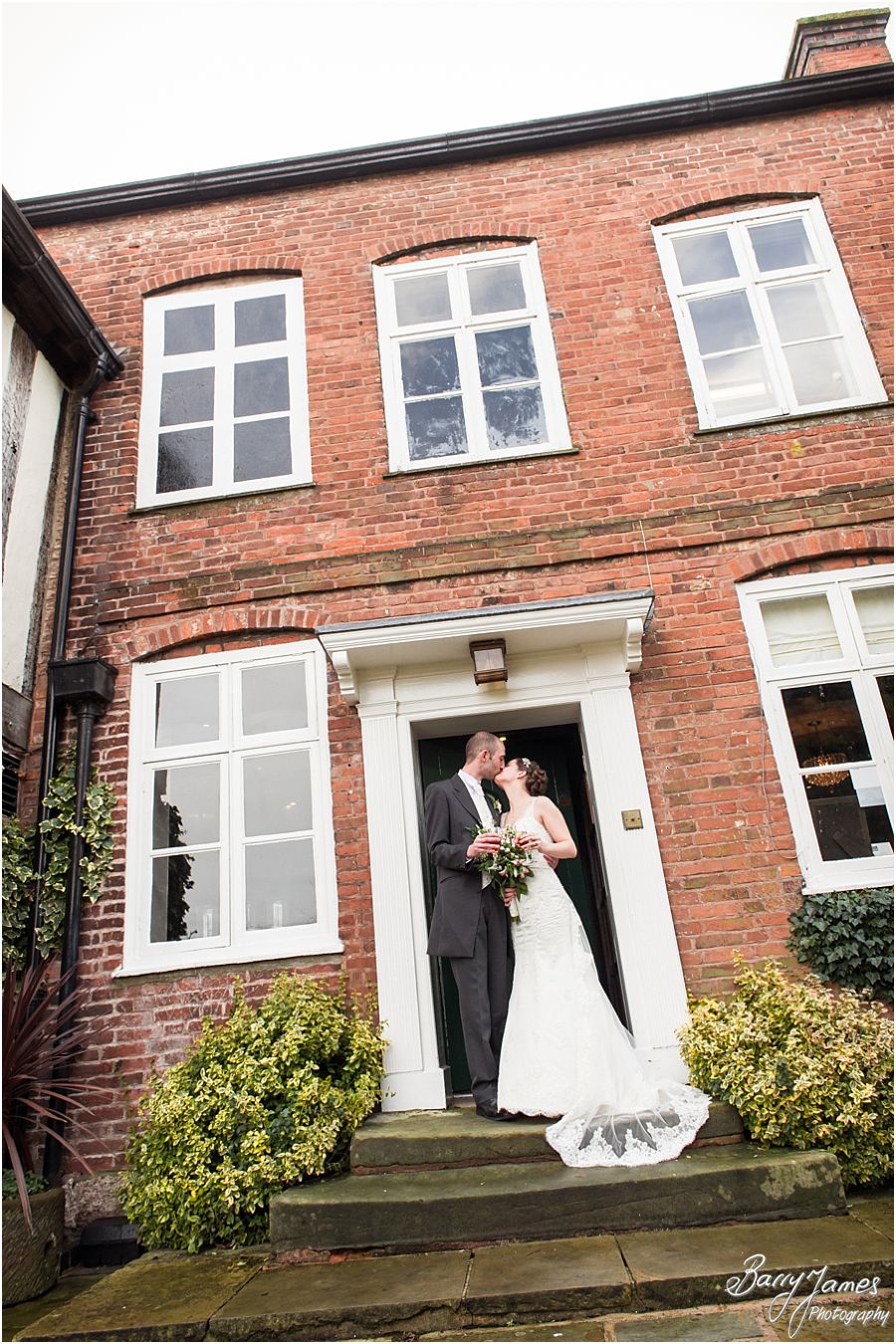 Creative contemporary wedding photographs at The Moat House in Acton Trussell by Professional Wedding Photographer Barry James