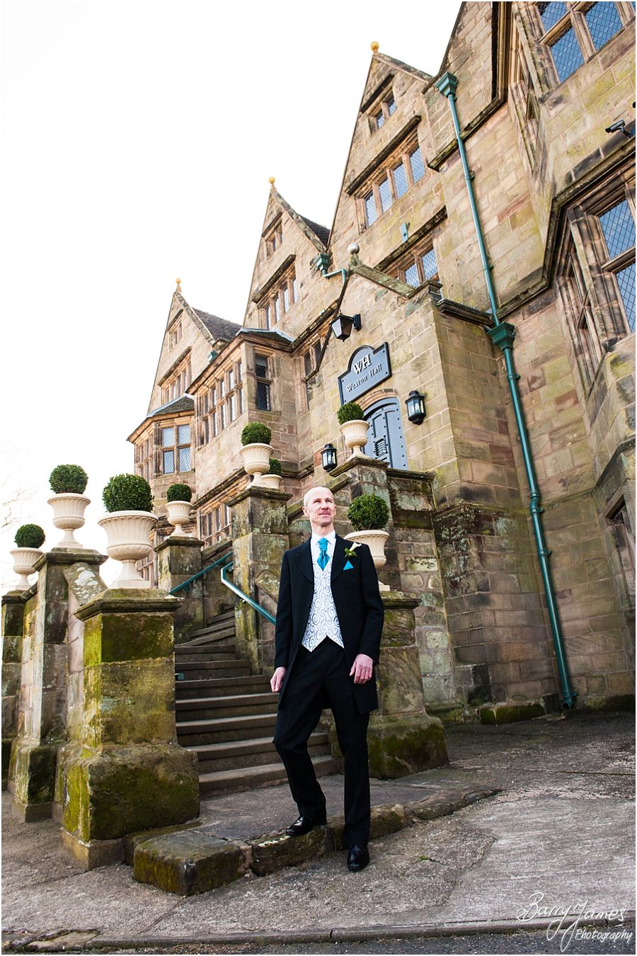 Relaxed natural wedding photographs at Weston Hall in Stafford by Contemporary Staffordshire Wedding Photographer Barry James