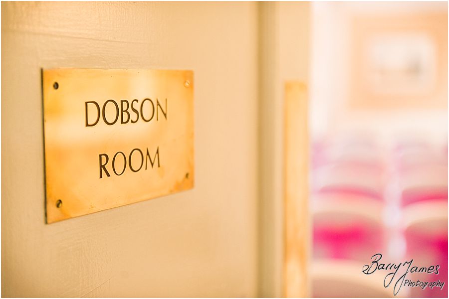 Stunning contemporary wedding photographs at Park House in Shifnal by Wolverhampton Wedding Photographer Barry James
