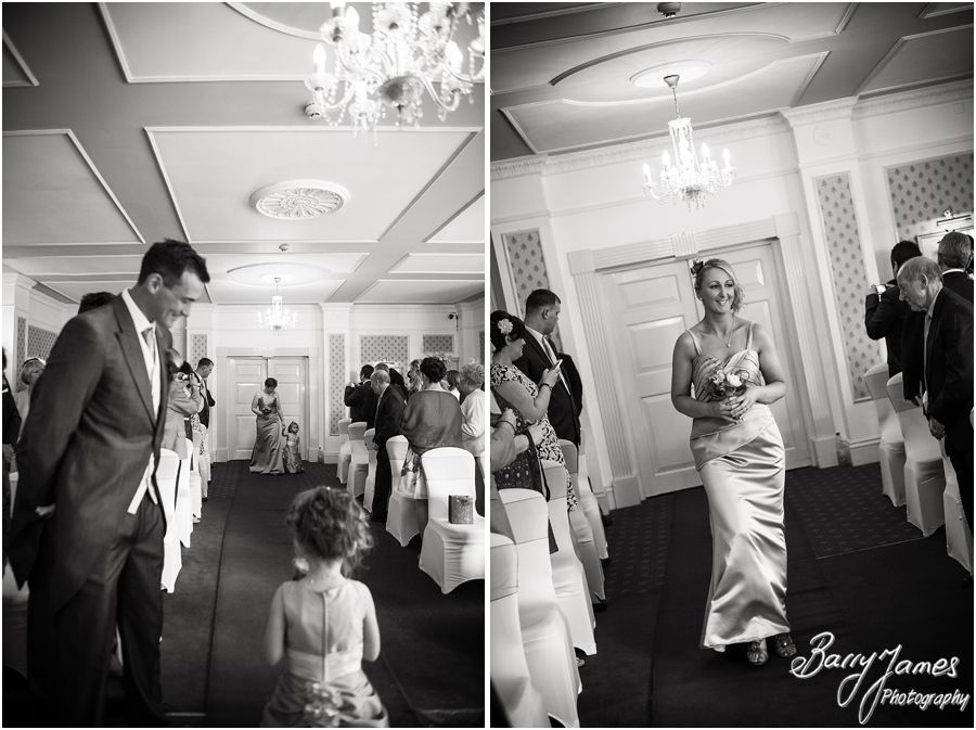 Creative contemporary wedding photography that captures the wedding story at Park House in Shifnal by Wolverhampton Wedding Photographer Barry James