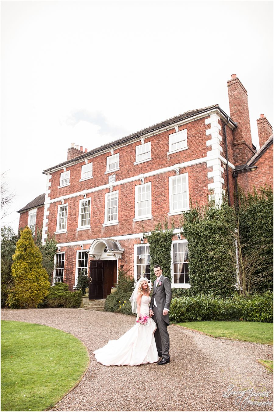 Creative contemporary wedding photography that captures the wedding story at Park House in Shifnal by Wolverhampton Wedding Photographer Barry James