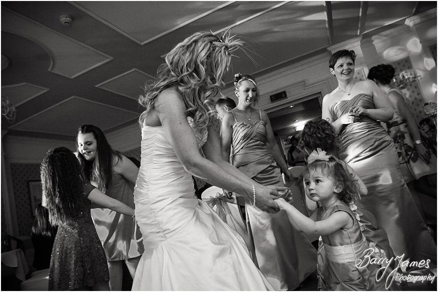 Stunning contemporary wedding photographs at Park House in Shifnal by Wolverhampton Wedding Photographer Barry James