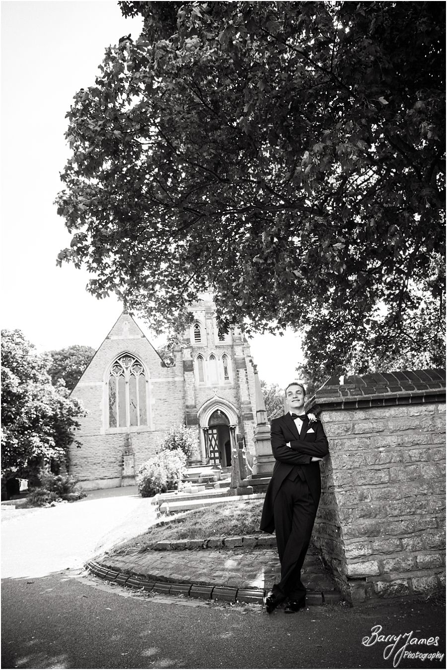Wedding photography that tells the story of the beautiful ceremony at Rushall Parish Church in Walsall by Professional Wedding Photographer Barry James
