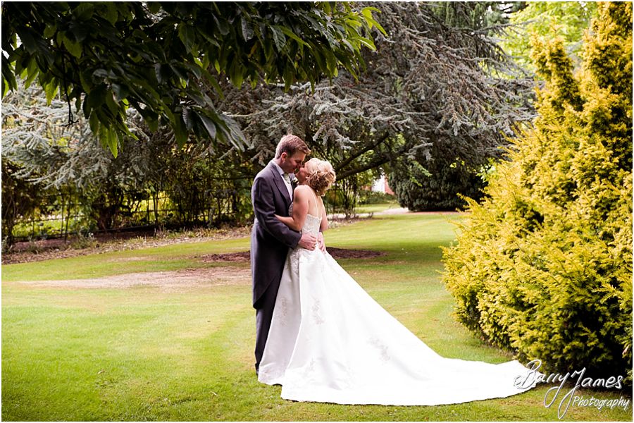 Capturing stunning wedding photographs at Rodbaston Hall in Penkridge by Cannock Wedding Photographer Barry James