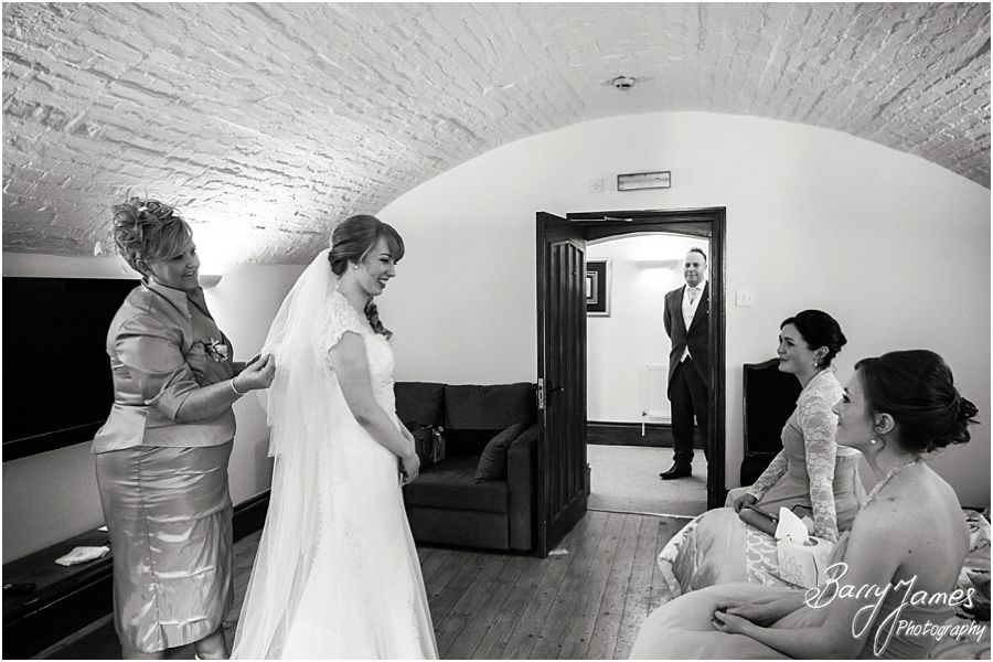 Relaxed photographs of bridal preparations at Hawkesyard Estate in Rugeley by Rugeley Wedding Photographer Barry James