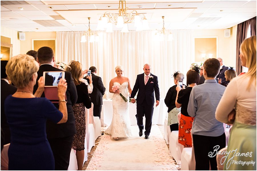 Beautiful wedding ceremony at The Fairlawns in Walsall by Fairlawns Wedding Photographer Barry James